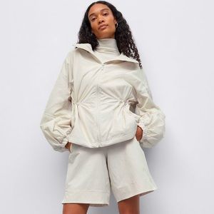 Lululemon lightweight Cinch Waist Jacket